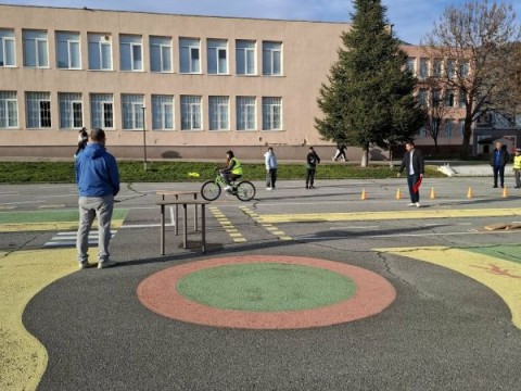 Състезание