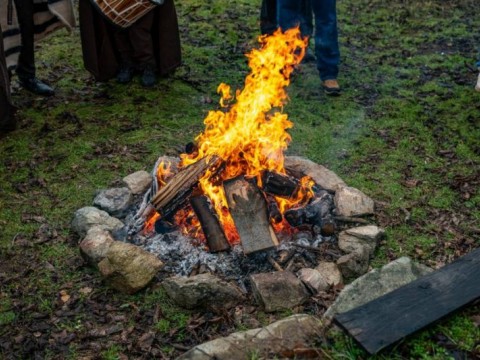 Община Твърдица отбеляза Трифон Зарезан с ритуално зарязване на лозе