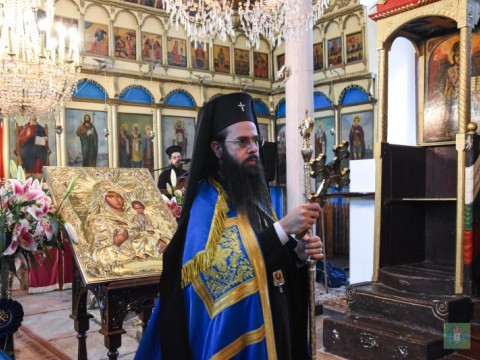 Молебен канон на Пресвета Богородица в Малко Търново