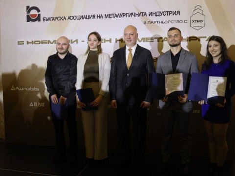 Премиерът Желязков: Троицата на диалога - работодатели, синдикати и правителство, може да работи само в своята пълнота