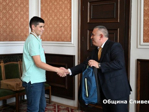 плувец