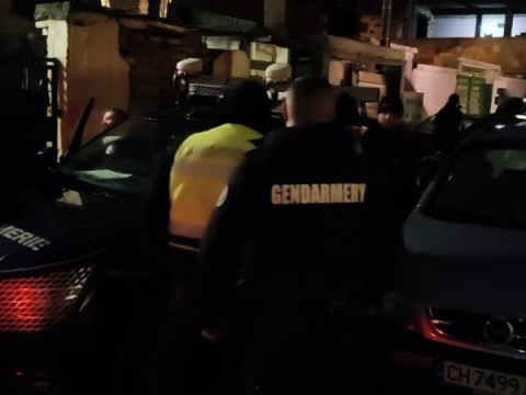 Задържан е извършител на множество взломни кражби от вендинг автомати