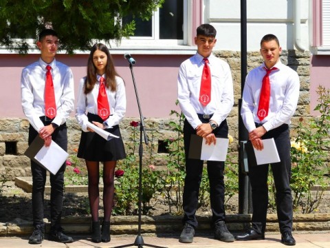 Нова Загора отдаде почит на Христо Ботев и героите на свободата с вълнуваща церемония на 2 юни
