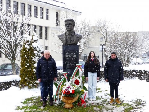 Нова Загора почете 152-рата годишнина от гибелта на Васил Левски