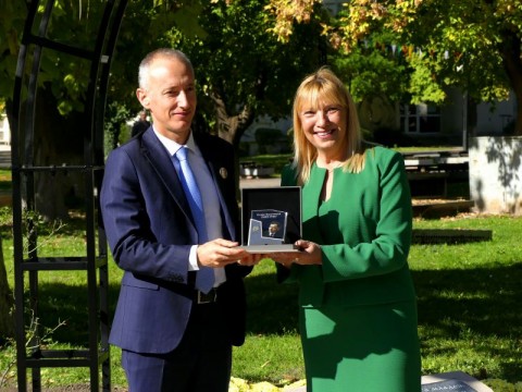 Нова Загора откри паметник на Стоян Омарчевски – родолюбеца, завещал на България Деня на народните будители