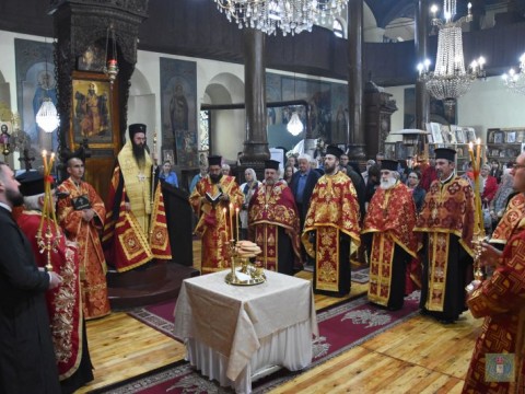Празнична вечерня в храм “Св. Георги” в Ямбол