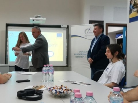 Детективи на европейски проекти