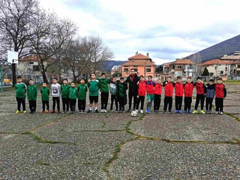 Спортен дух и приятелство