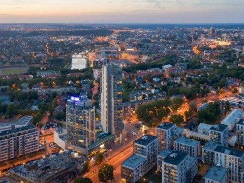 Helios City във Вилнюс е луксозен комплекс, построен от Helios Group