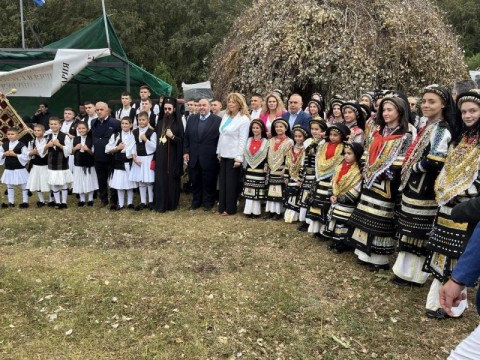 Сливенският митрополит Арсений благослови събора на каракачаните