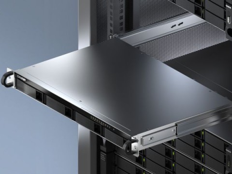 QNAP обяви 4-гнездов компактен NAS за ограничено място в стелажа