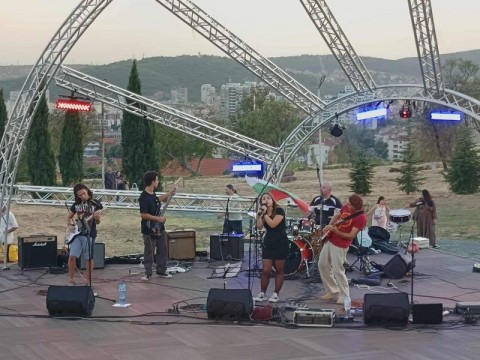 Tuida rok fest