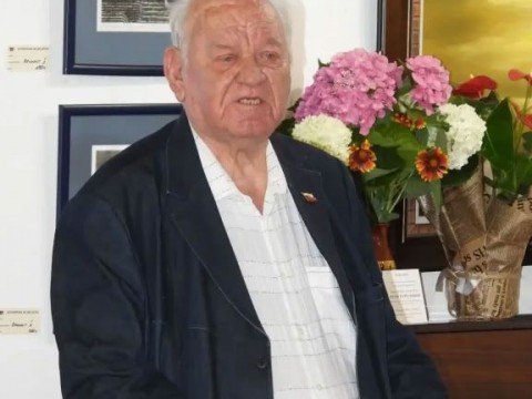Юбилейна изложба на Руси Куртлаков събра многобройна публика в Жеравна
