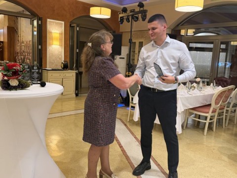 Лекарският съюз в Сливен награди лекари за професионализма и приноса им към здравеопазването