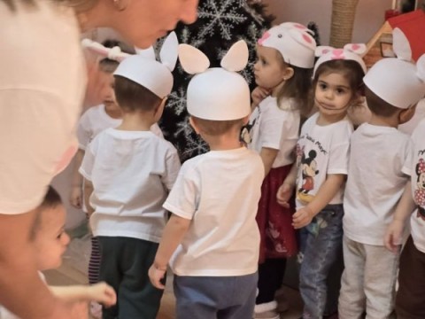 „Утринна история“ – споделена грижа и споделен успех в яслените групи на ДГ „Еделвайс“