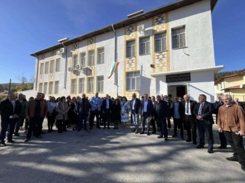 Министърът на образованието Красимир Вълчев гостува в Градец за Деня на народните будители