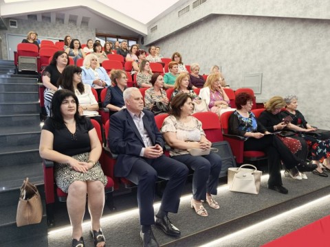 Форум за ключовата роля на специалистите по здравни грижи се проведе в Сливен 