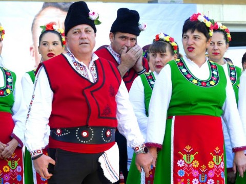 „Живата традиция“ отново събра майстори и почитатели на българското в Нова Загора