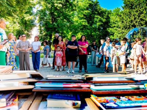 Инициативата #ЧетемВНоваЗагора отличи своите участници с грамоти и книги