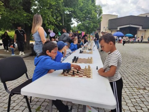 Котел празнува 1 юни с мащабен и пъстър детски празник