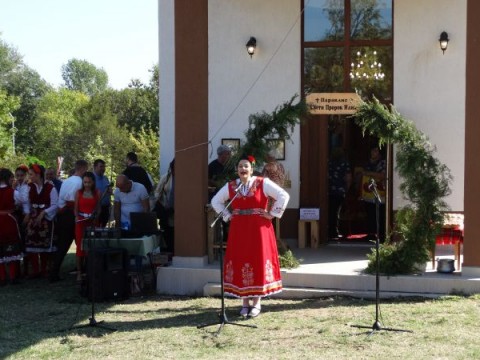 В новозагорското село Полско Пъдарево беше официално открит параклис „Св. Пророк Илия“