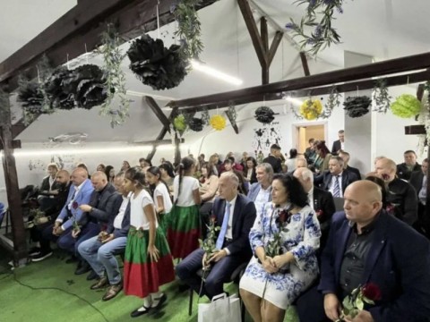 Министърът на образованието Красимир Вълчев гостува в Градец за Деня на народните будители