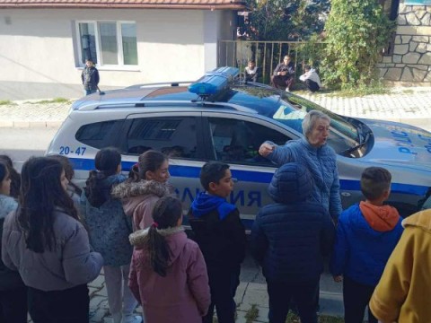 Ден на отворените врати в Районно управление на полицията в Котел