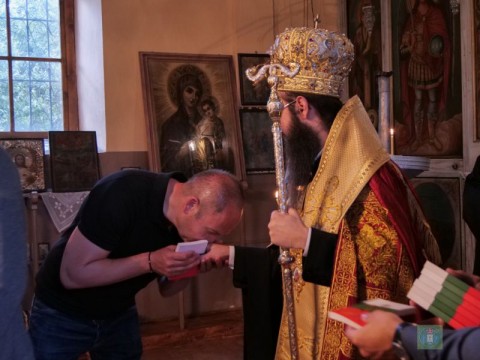 Сливенският митрополит Арсений посети село Маломир