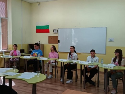 Участниците в състезанието