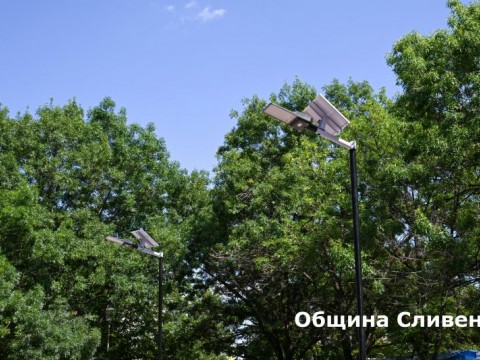 До дни монтират новите съоръжения на детската площадка в квартал “Стоян Заимов” в Сливен