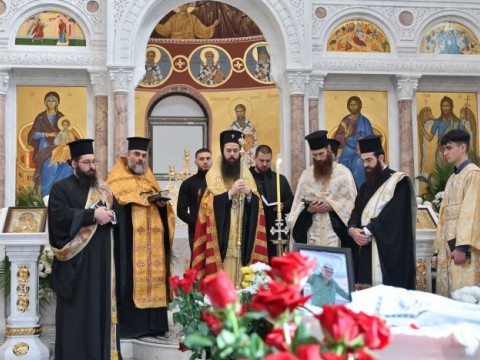 Опело Теодор Бургас 4