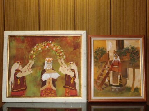 Изложба за българската традиционна носия гостува в Природо-научния музей в Котел