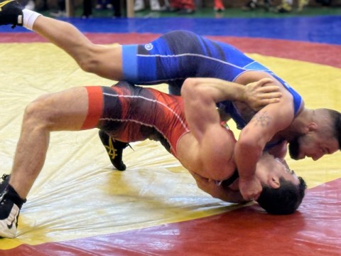  Стефан Радев приветства участниците в Държавното първенство по борба, което се провежда в Сливен