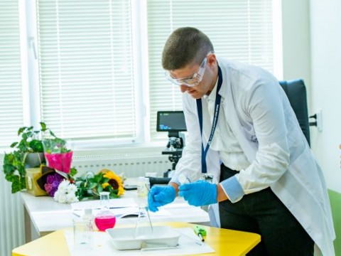 Нов STEM център отвори врати в ПГТТ „Атанас Димитров“ – Нова Загора