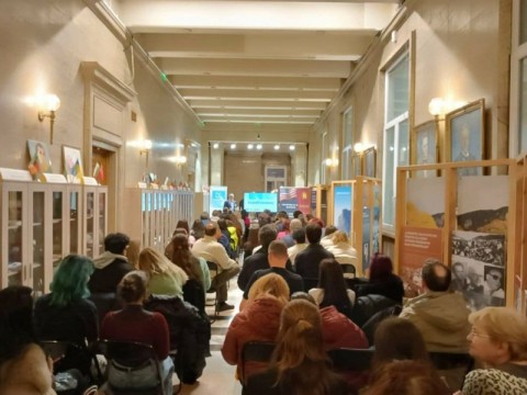 Поздравления