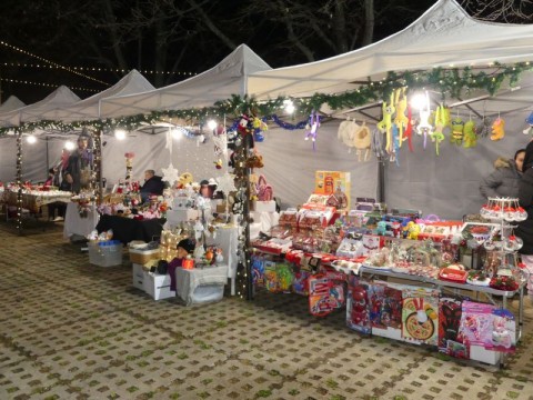 Открит бе Коледен базар в Нова Загора