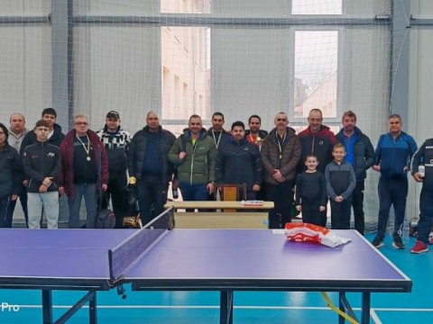 Турнир по тенис на маса събра млади таланти в Нова Загора