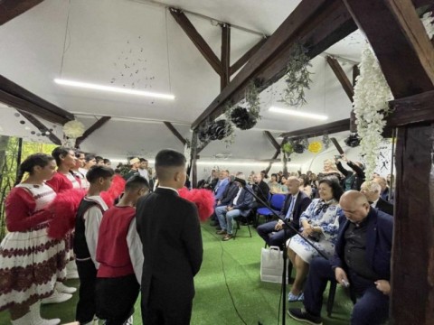 Министърът на образованието Красимир Вълчев гостува в Градец за Деня на народните будители