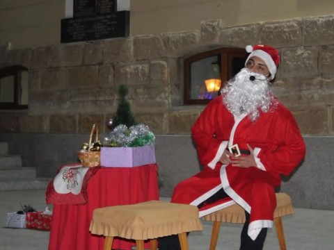 Котел запали коледните светлини и даде старт на празничния сезон