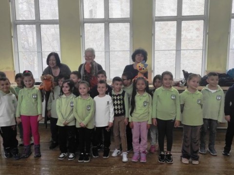 Приключиха инициативите на РБ „Сава Доброплодни“ за Националния ден на четенето