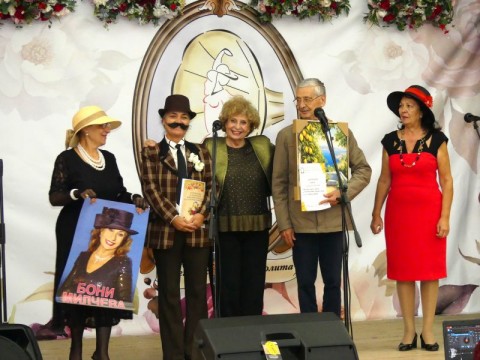 Над 280 участници от страната събра Националният фестивал „В прегръдката на Танголита“ в Нова Загора