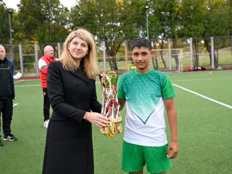 Futbolen turnir
