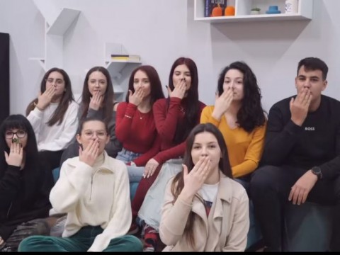 Социален експеримент