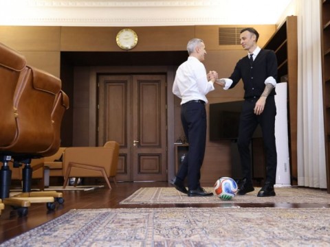 Димитър Бербатов става съветник на премиера Андрей Гюров по въпросите на младежта и спорта