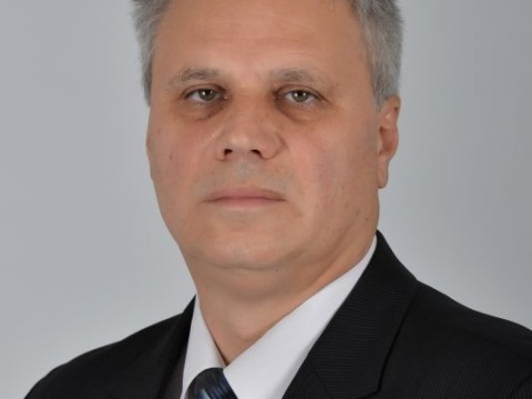 Д-р Васислав Петров
