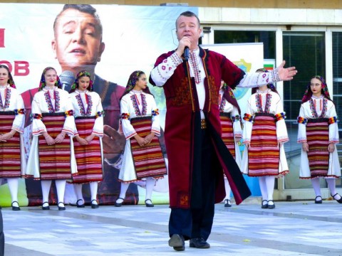 „Живата традиция“ отново събра майстори и почитатели на българското в Нова Загора