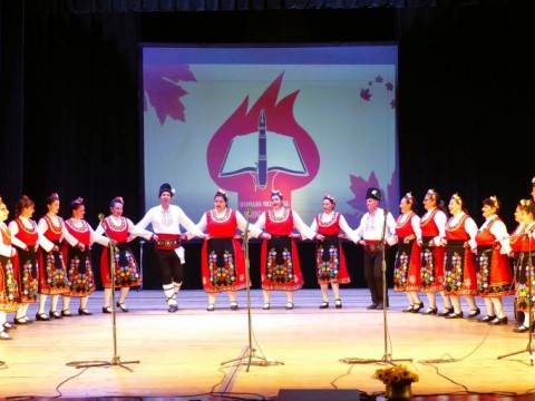 Вълнуваща Вечер на читалище „Напредък-2001“ озари Празника на Нова Загора