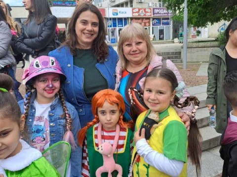 Карнавално шествие