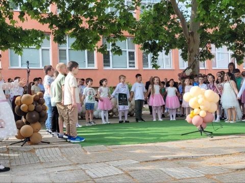 Снимка 10