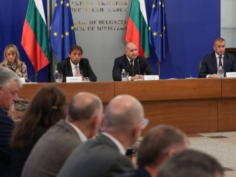 Румен Радев: Нужна е смяна на модела за изграждане на стратегическата инфраструктура